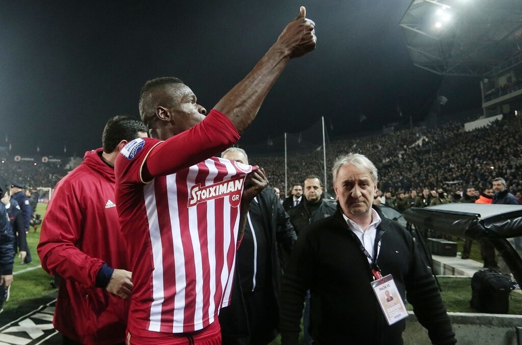 ΠΑΟΚ-Ολυμπιακός 3-1: Ένταση στην Τούμπα μετά το θρίαμβο του δικέφαλου (photos)