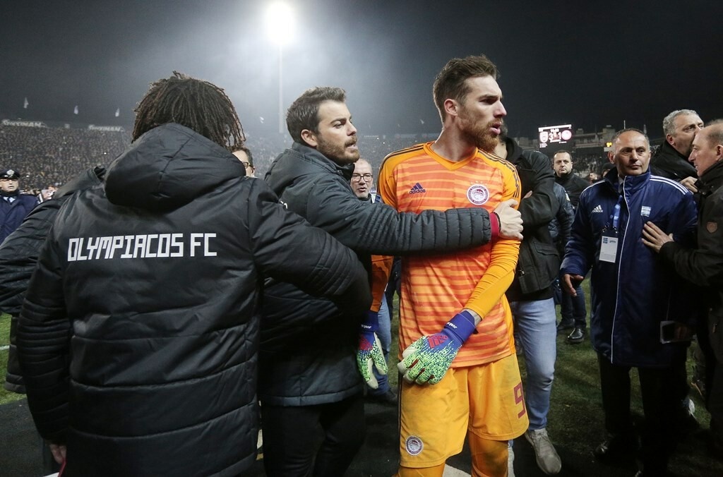 ΠΑΟΚ-Ολυμπιακός 3-1: Ένταση στην Τούμπα μετά το θρίαμβο του δικέφαλου (photos)