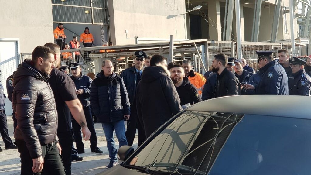 ΠΑΟΚ-Ολυμπιακός: Στο «φρούριο» της Τούμπας η οικογένεια Σαββίδη (photos)