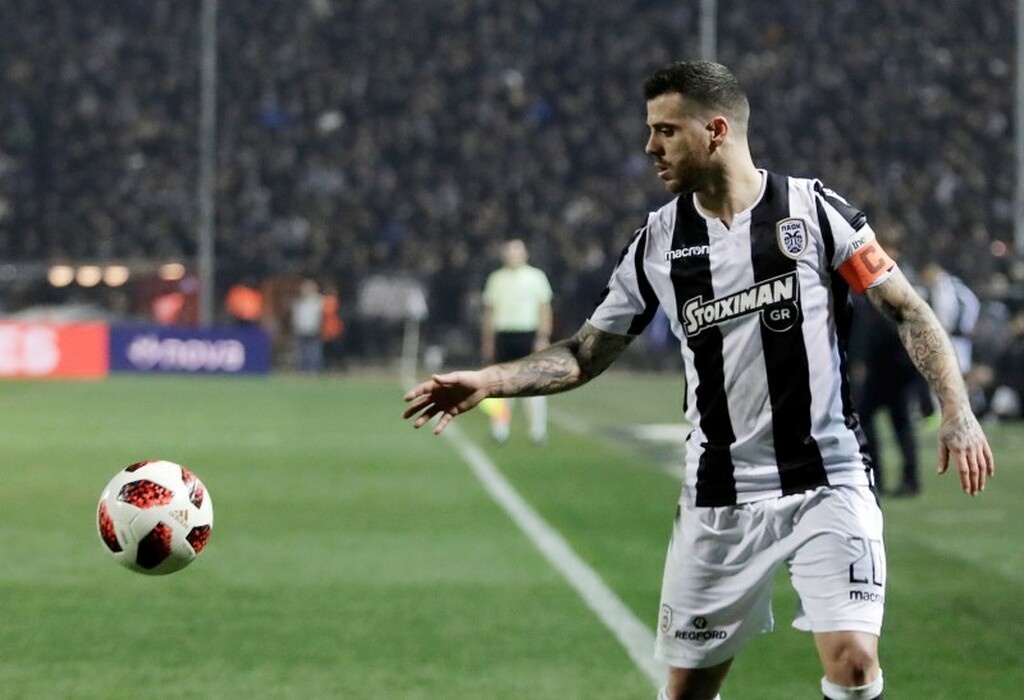 ΠΑΟΚ: Βιεϊρίνια σαν… σεφ τρώει γαύρους! (photos)