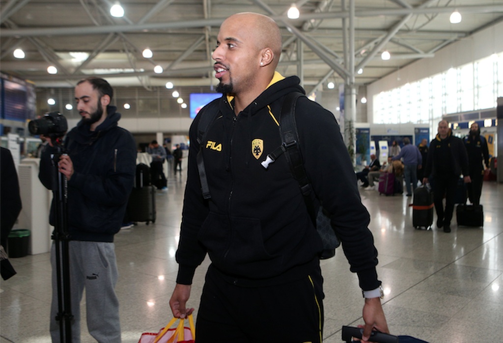 Πέταξε για Ρίο η ΑΕΚ (photos)