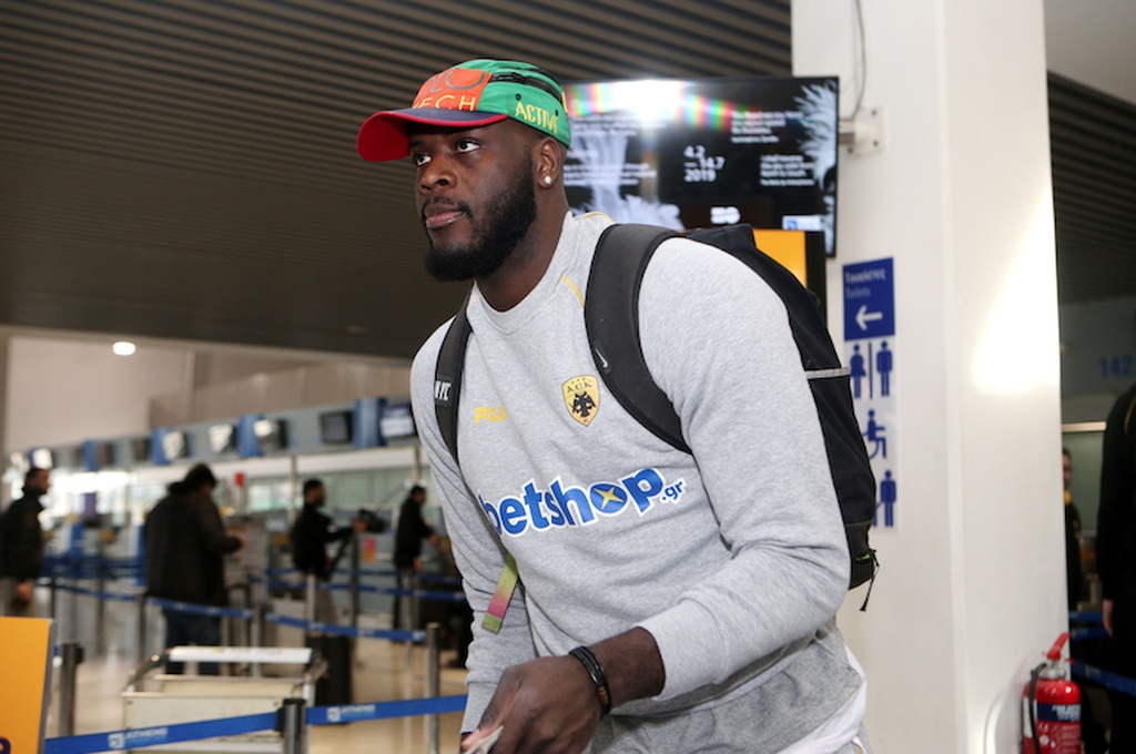 Πέταξε για Ρίο η ΑΕΚ (photos)