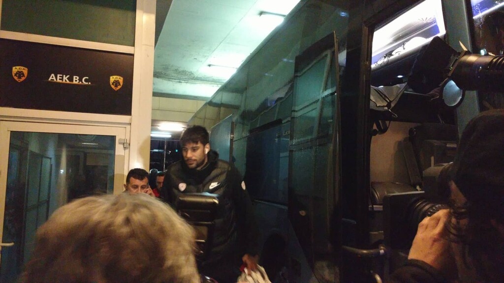 Παναθηναϊκός – Ολυμπιακός: Χωρίς προβλήματα στο ΟΑΚΑ οι «Ερυθρόλευκοι» (videos+photos)