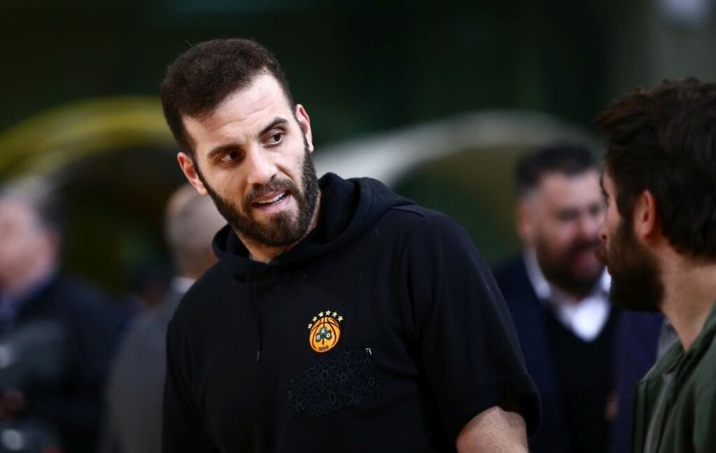 Παναθηναϊκός – Ολυμπιακός: Τρέλα για Παππά στο ΟΑΚΑ (video+photos)