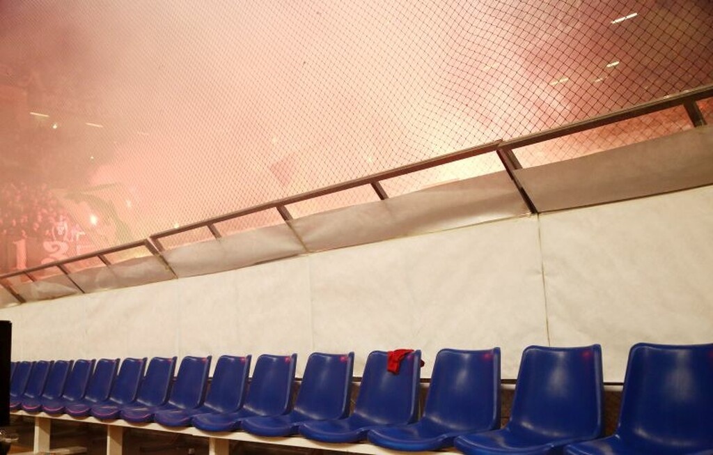 Καρέ – καρέ η στιγμή που ο Δημήτρης Γιαννακόπουλος ρεζίλεψε τον Ολυμπιακό (photos)