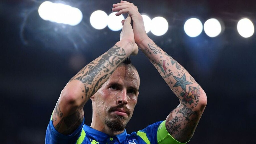 Στην Κίνα και επίσημα ο Χάμσικ!