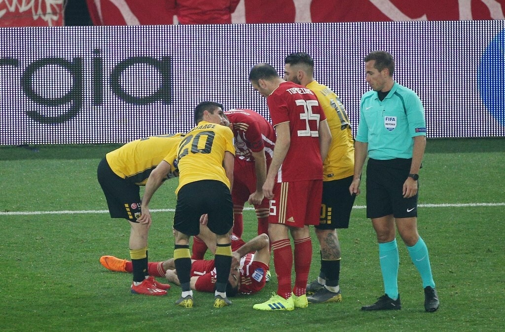 Ολυμπιακός-ΑΕΚ: Αγωνία για Χριστοδουλόπουλο (photos)