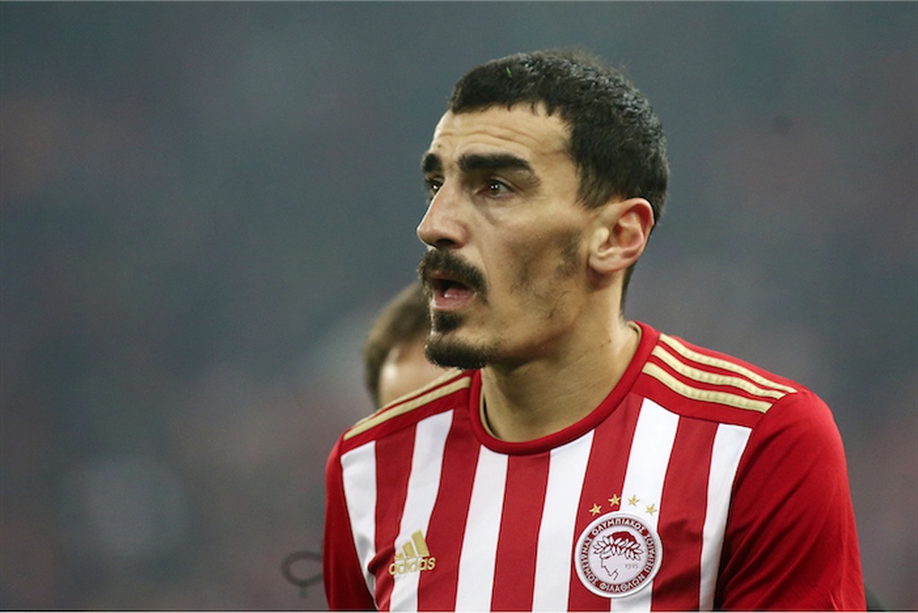 Ολυμπιακός: Φόβοι για χοντρή ζημιά με Λάζαρο! (photos)