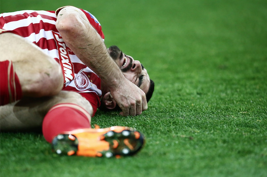 Ολυμπιακός: Φόβοι για χοντρή ζημιά με Λάζαρο! (photos)