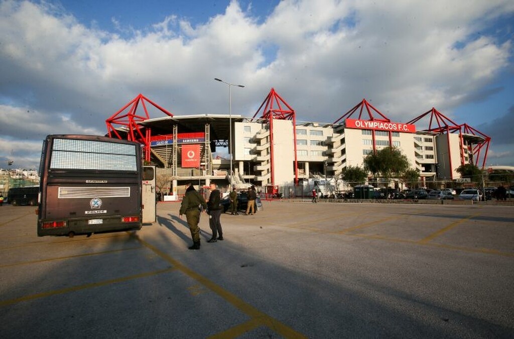 Ολυμπιακός – ΑΕΚ: «Αστακός» το «Γεώργιος Καραϊσκάκης» (photos)