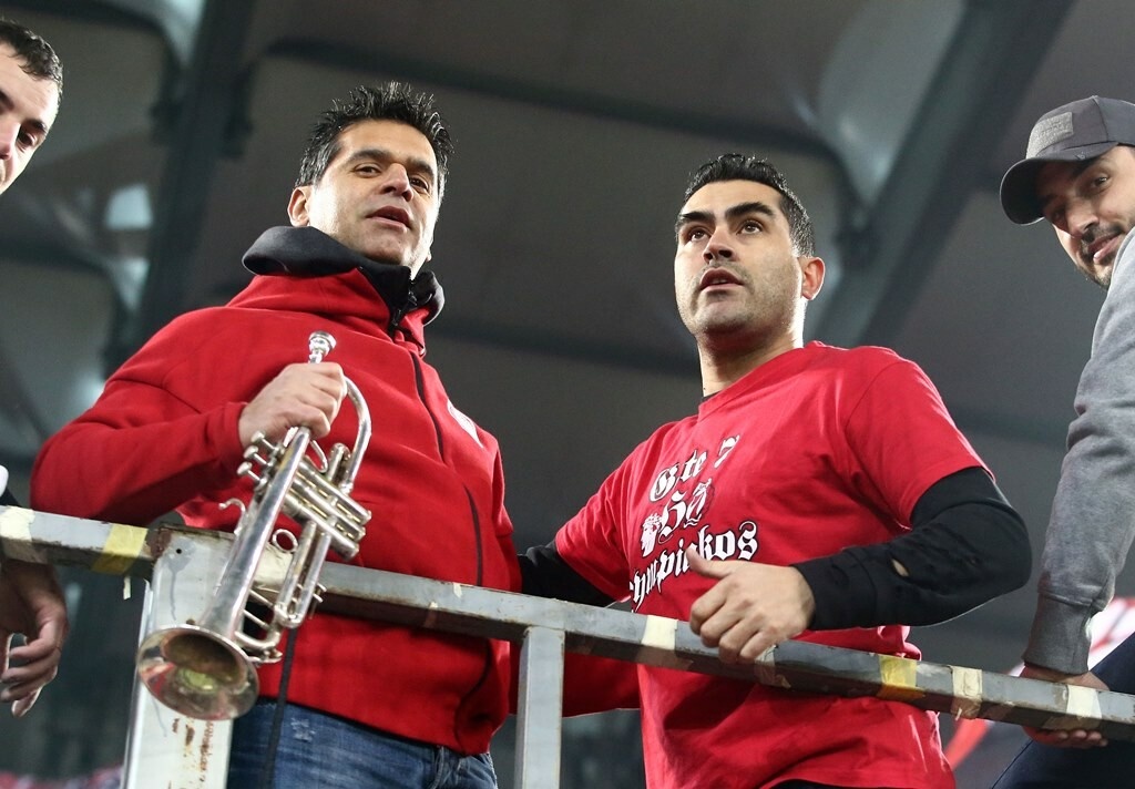 Ολυμπιακός-ΑΕΚ: Ο Καστίγιο στη Θύρα 7 (photos)