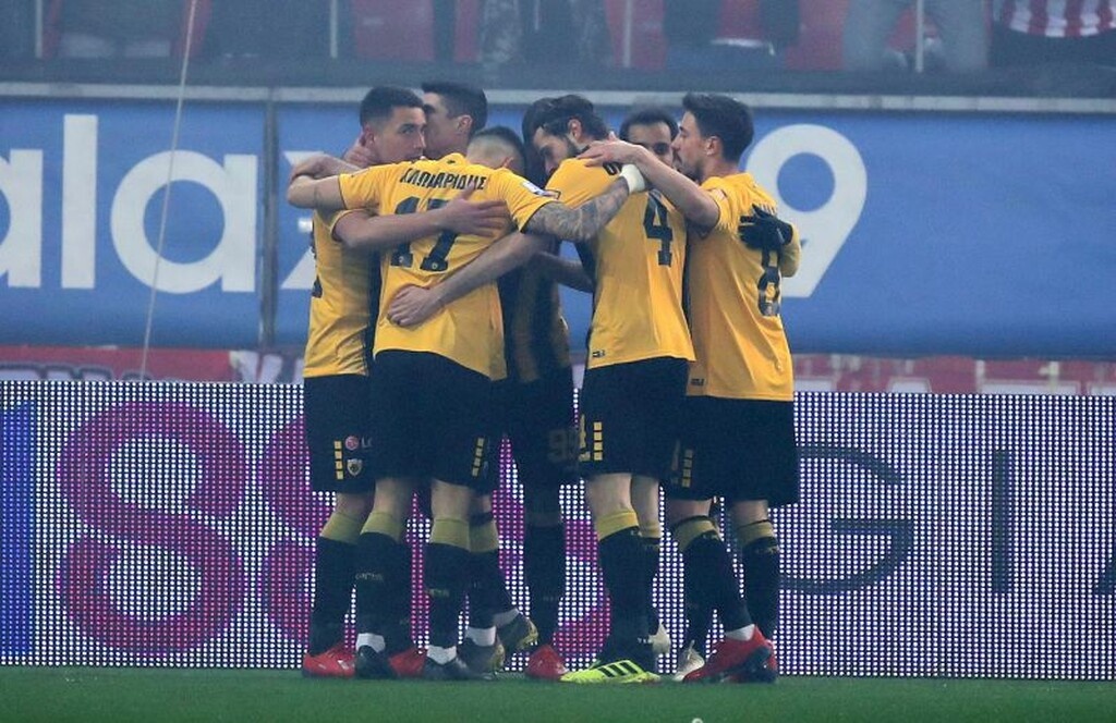 Ολυμπιακός – ΑΕΚ: Τραγική «γκάφα» το Σα, το «κόλλησε» ο Πόνσε (photos)