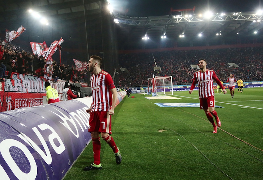 Ολυμπιακός-ΑΕΚ: «Ερυθρόλευκο» προβάδισμα με Φορτούνη! (photos)