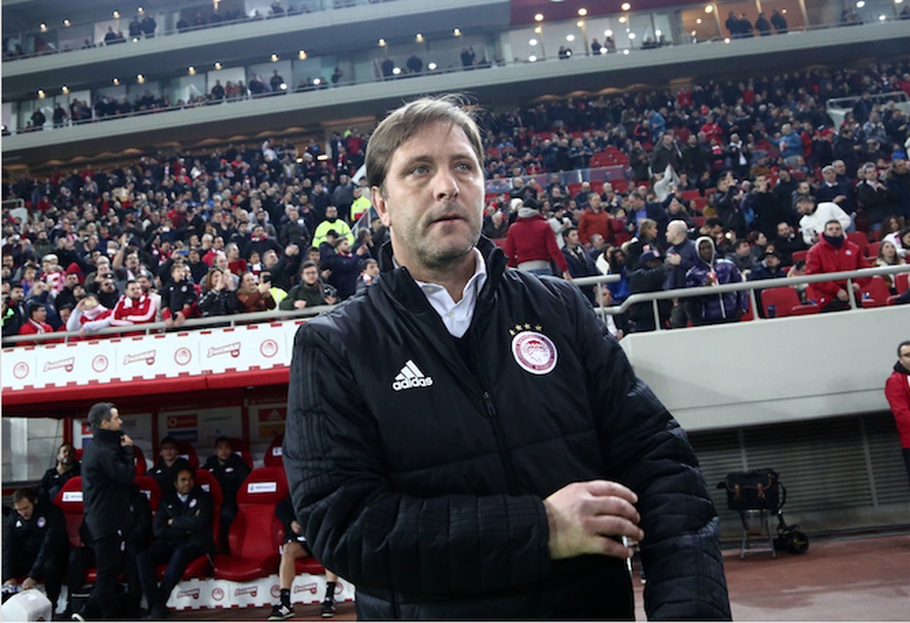 Ολυμπιακός-ΑΕΚ: Τα λόγια του Μαρτίνς στο ημίχρονο