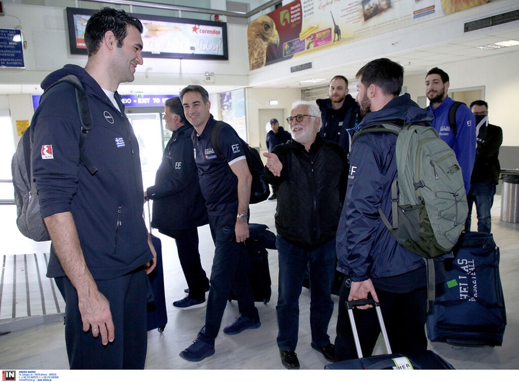 Εθνική ομάδα: Καρέ καρέ η άφιξη στο Ηράκλειο (photos)