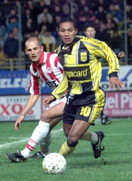 Θλίψη στον Άρη για τον Κάρλος Κουκίν Φλόρες (photos)