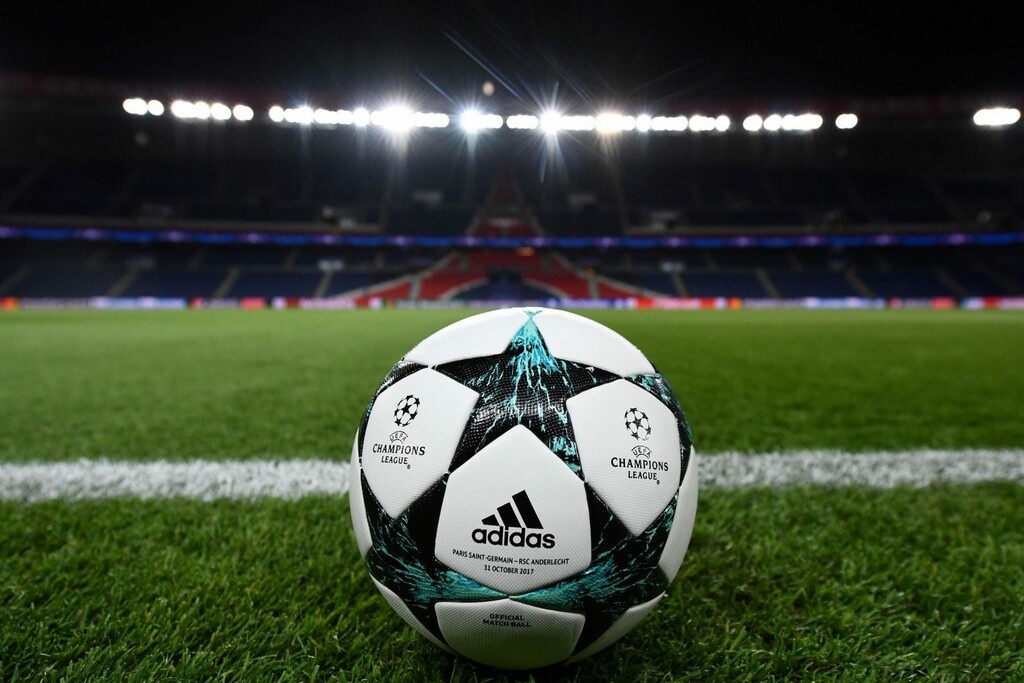 Champions League: «Μαγική» βραδιά σε Λίβερπουλ και Λιόν