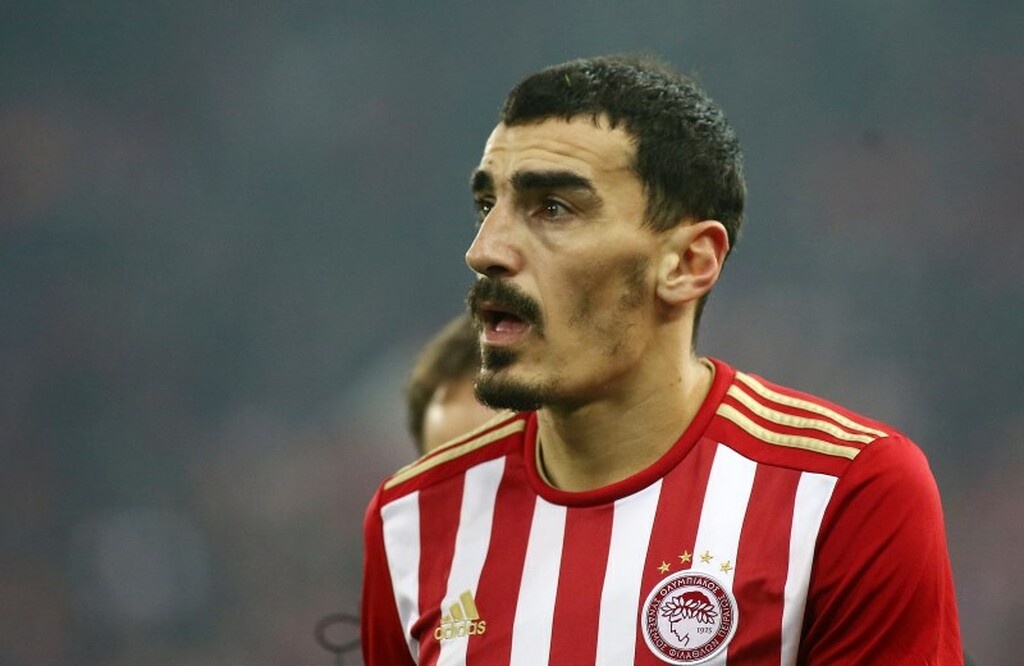 Ολυμπιακός: Το μήνυμα του Λάζαρου μετά τον τραυματισμό του (photos)