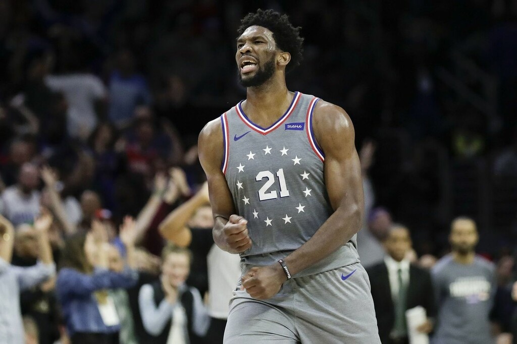 NBA: Ξεσάλωσε ο Εμπίντ! (video+photos)
