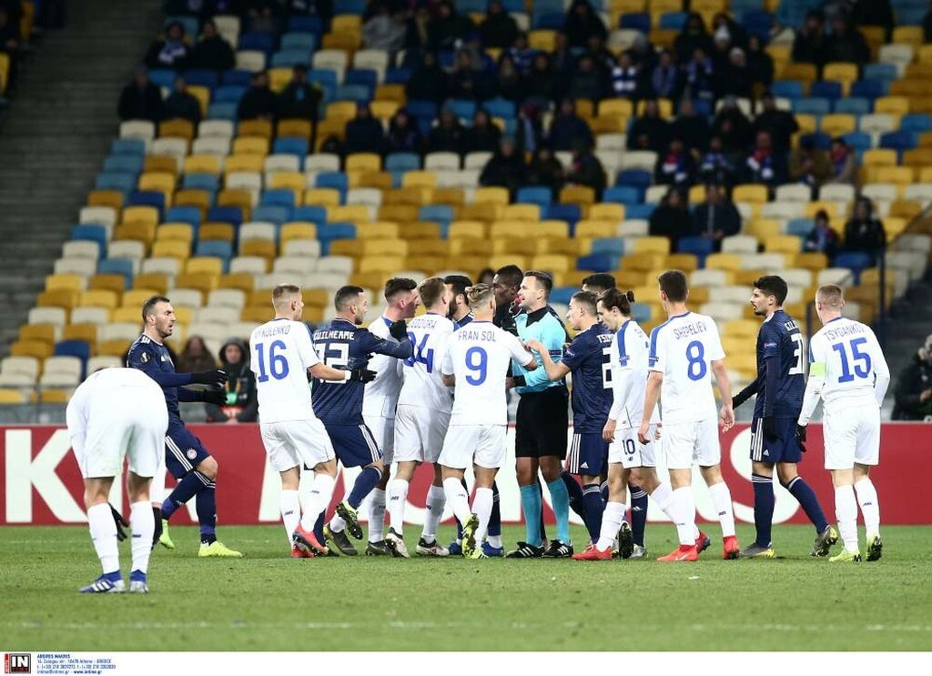 Ντιναμό Κιέβου-Ολυμπιακός: Το «τελετουργικό» του Σισέ και η ένταση (photos)