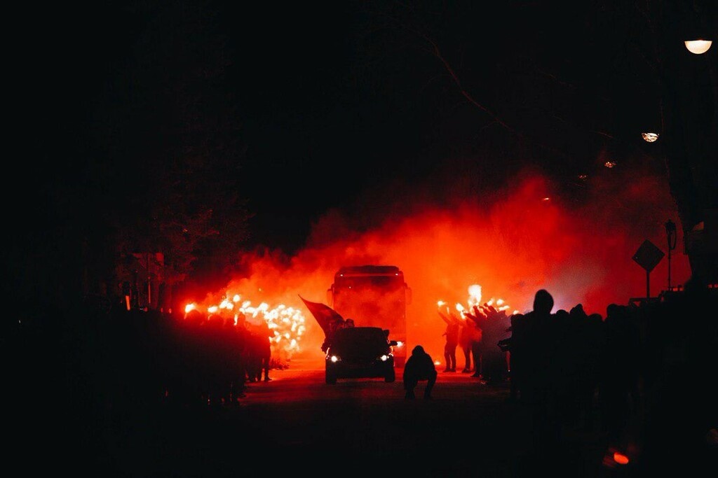 Ζενίτ: Πύρινη υποδοχή στην αποστολή των Ρώσων (photos+video)