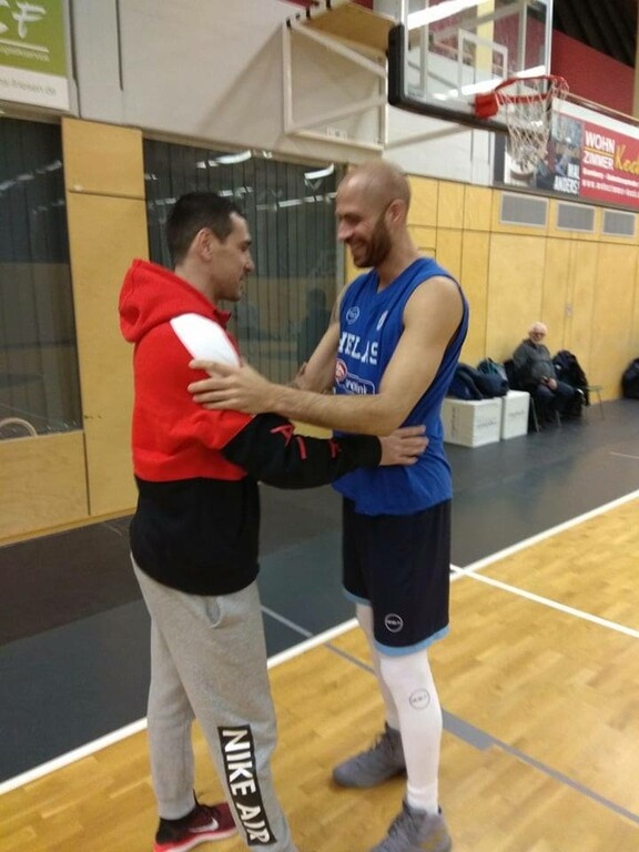 Εθνική μπάσκετ: Προπόνηση με… Ζήση (photos)