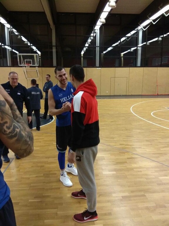 Εθνική μπάσκετ: Προπόνηση με… Ζήση (photos)