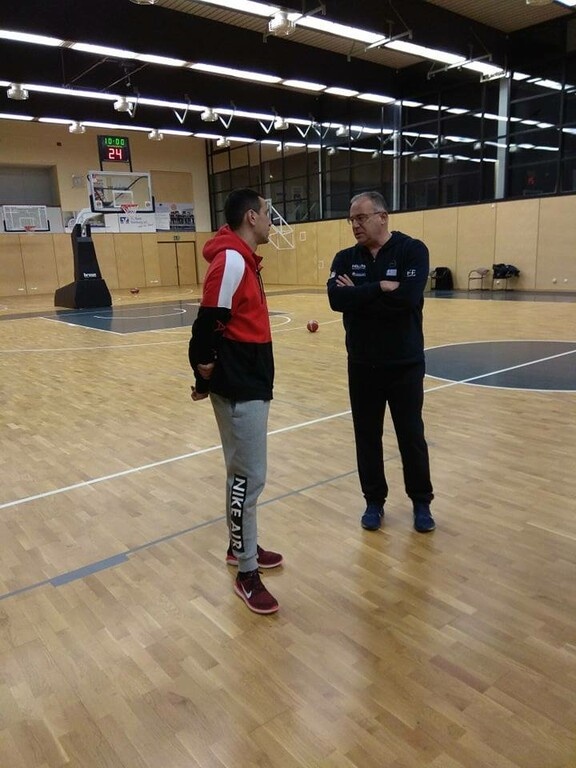 Εθνική μπάσκετ: Προπόνηση με… Ζήση (photos)