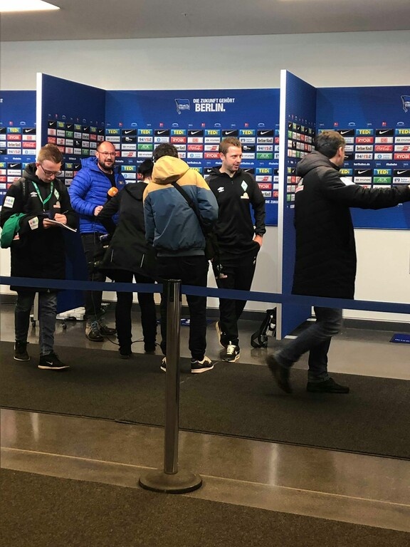 Όλα τα… κλισέ εκτός Ελλάδας, είναι αληθινά! (videos+photos)