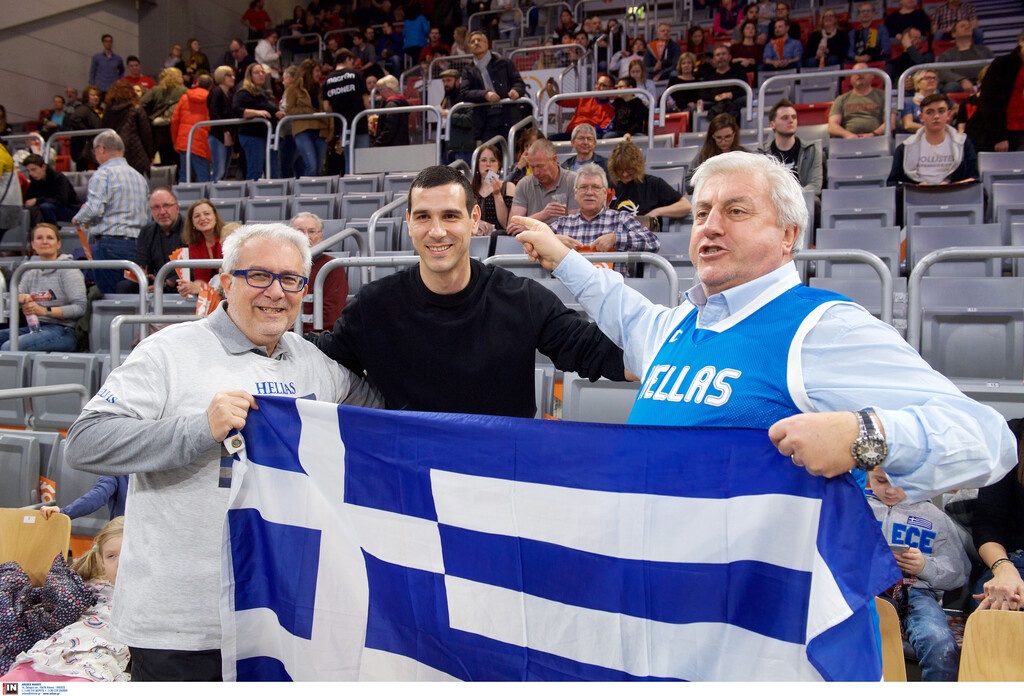 Εθνική ομάδα: Βράβευσε τον Ζήση η ΕΟΚ (videos+photos)