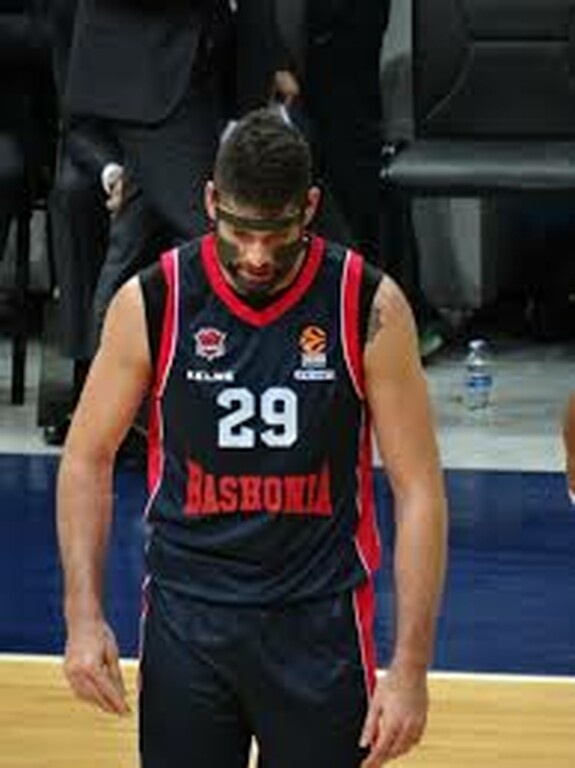 Απίστευτο και όμως αληθινό! Παίκτης της Μπασκόνια σκέφτεται να αποσυρθεί στα 25 του (photos)