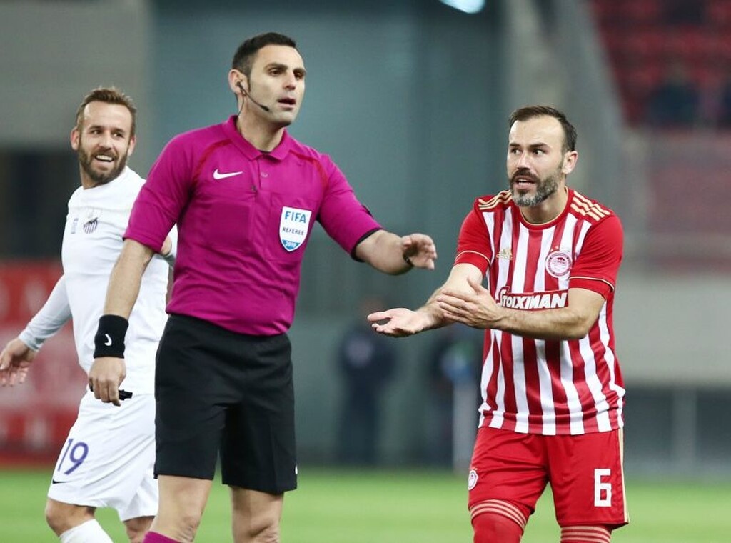 Ολυμπιακός – Λαμία: Το πέναλτι που ζητάνε οι «ερυθρόλευκοι» (video+photos)