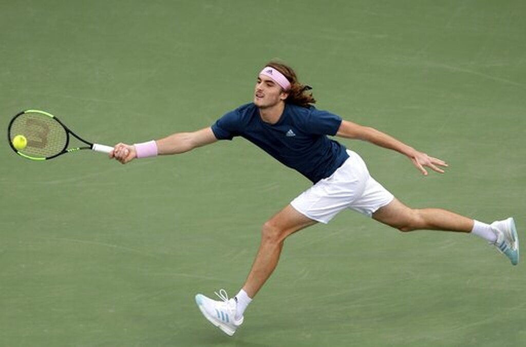 Εξαιρετικός Τσιτσιπάς πέρασε στον τελικό και βλέπει την κορυφή του Ντουμπάι (photos+videos)