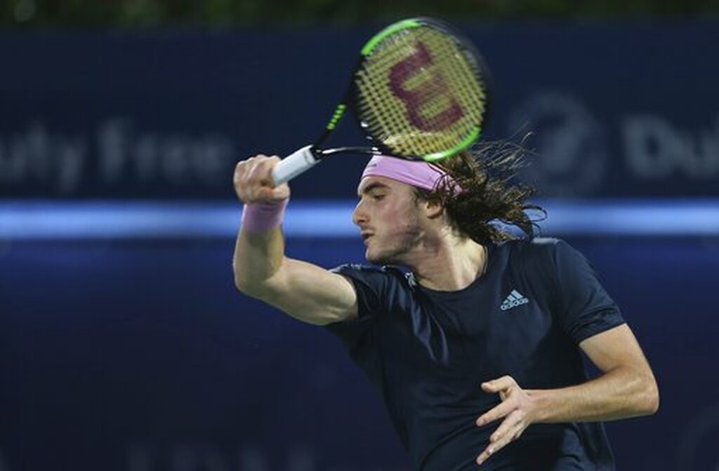 Εξαιρετικός Τσιτσιπάς πέρασε στον τελικό και βλέπει την κορυφή του Ντουμπάι (photos+videos)