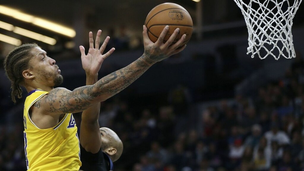 Σοκ: Τάσεις αυτοκτονίας γνωστός NBAερ! (photos+video)