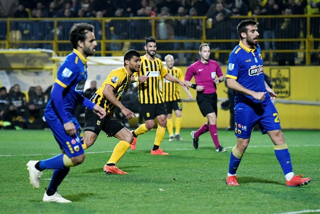Άρης-ΑΕΚ 2-0: Την κατάπιε! (photos)