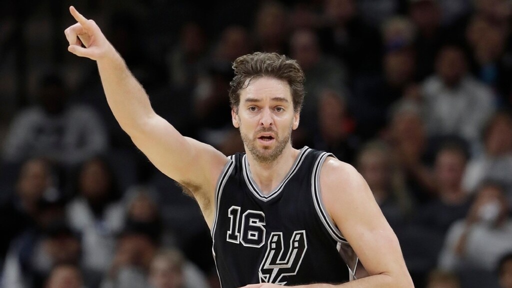 NBA: Στους Μπακς ο Γκασόλ! (video+photos)