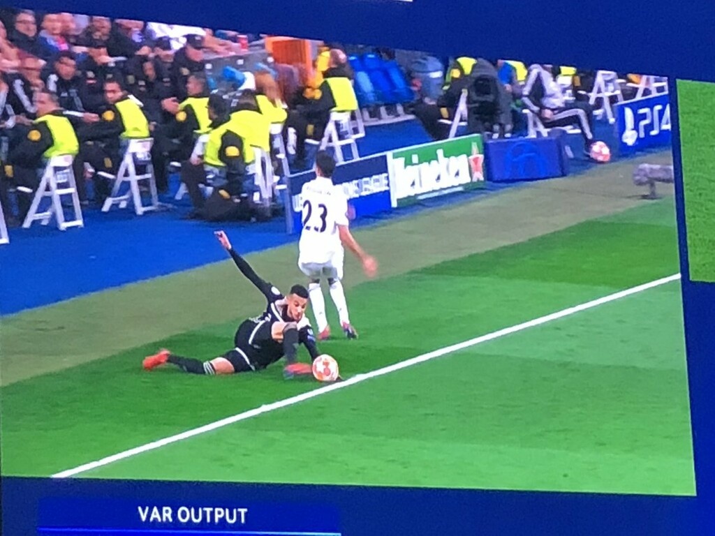 Ρεάλ Μαδρίτης-Άγιαξ: Τάντιτς και VAR «καθαρίζουν» την πρόκριση (photos+video)