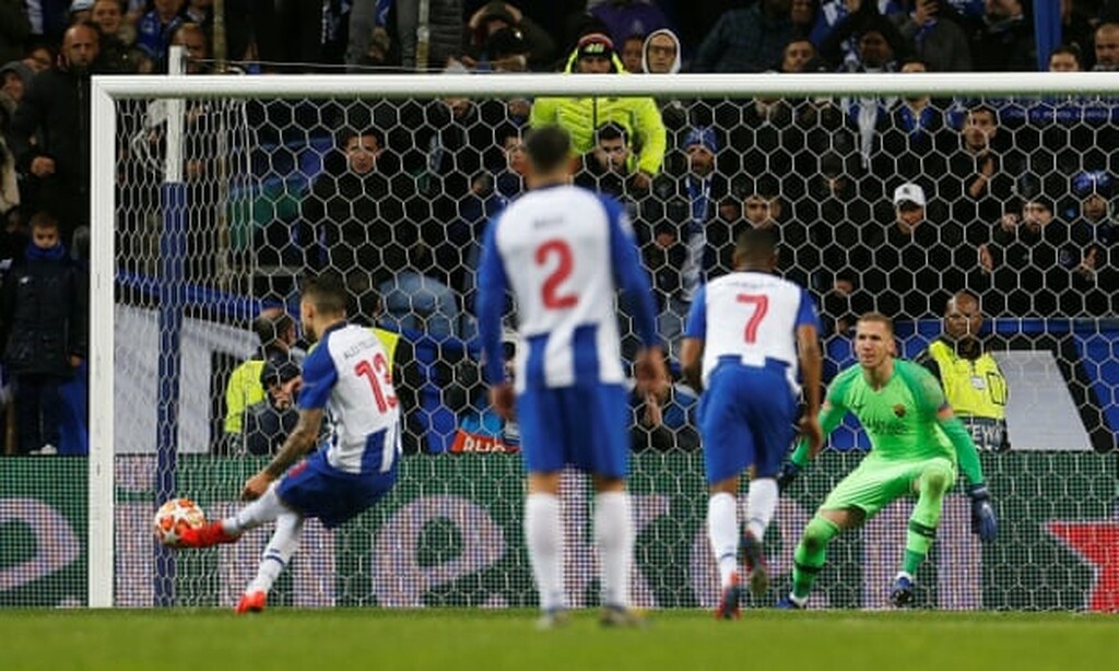 Champions League: Στους «8» με VAR και... θρίλερ η Πόρτο! (photos&video)