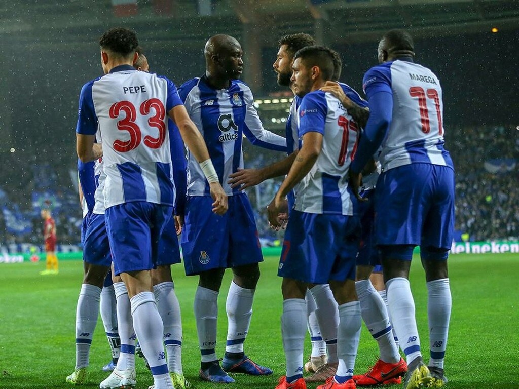 Champions League: Στους «8» με VAR και... θρίλερ η Πόρτο! (photos&video)