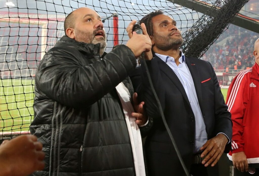 Ολυμπιακός: Αποθέωσε Καρεμπέ ο Καραπαπάς (photos)