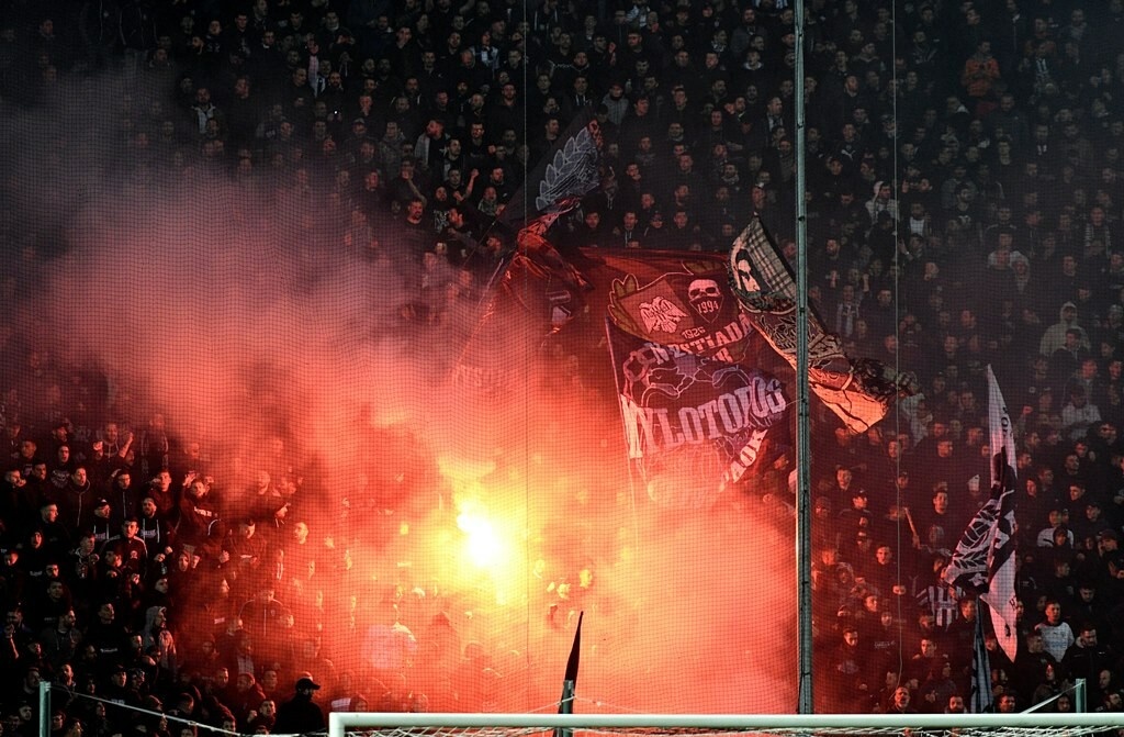 Το Four Four Two στο ΠΑΟΚ-Ολυμπιακός (video)