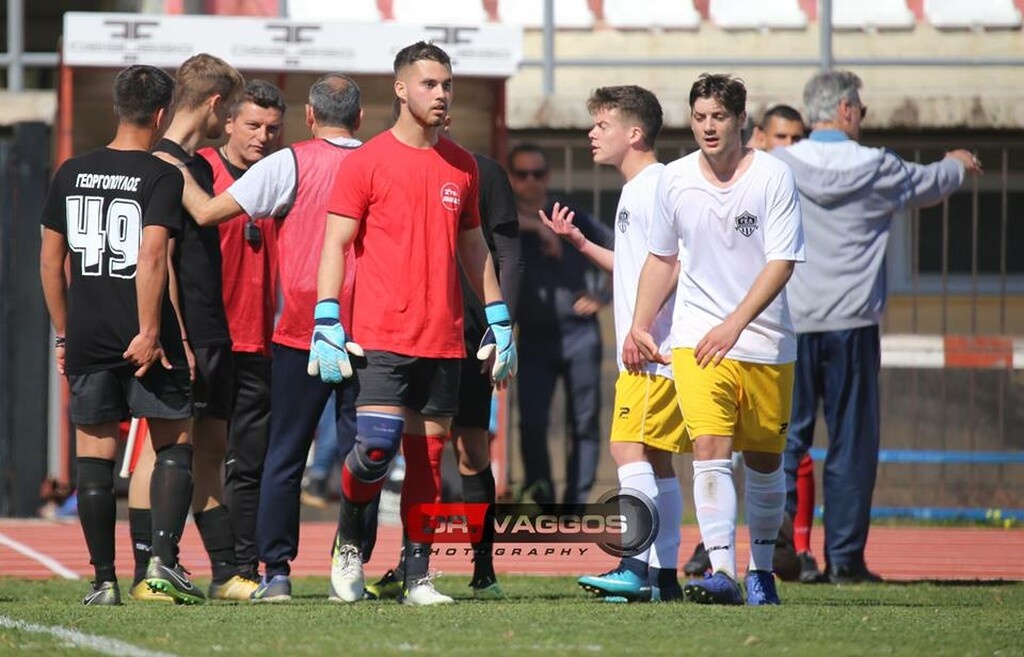 Σύμφωνα με πληροφορίες μεταφέρθηκε κι εκτός γηπέδου η ένταση...