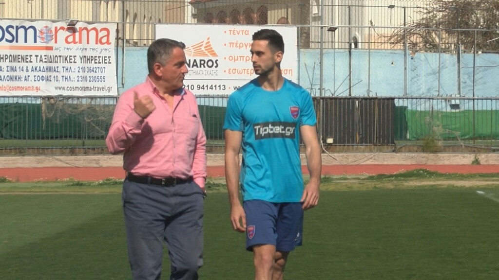 Τάκης Φύσσας και Φιορίν Ντουρμισάι στο Total Football