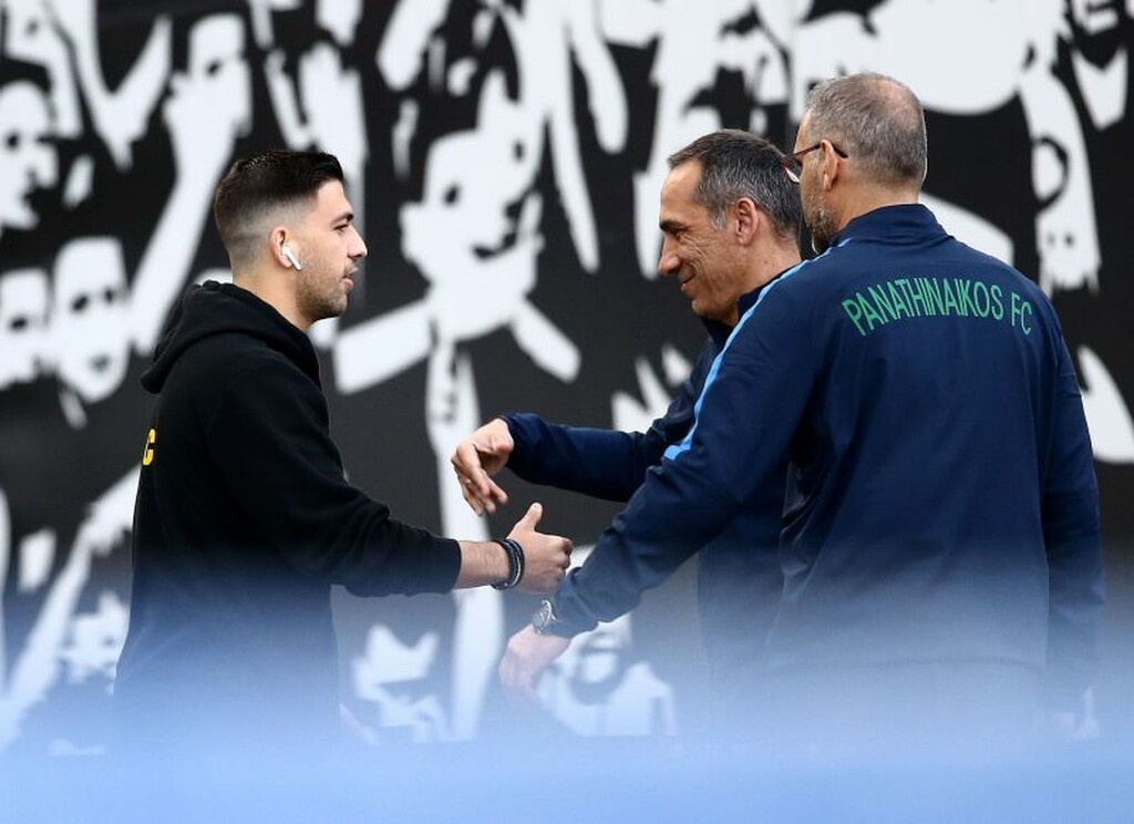 ΑΕΚ- Παναθηναϊκός: Τα… πηγαδάκια πριν τη σέντρα (photos)