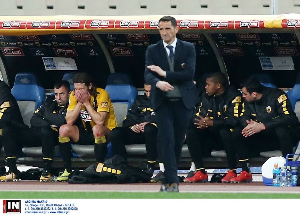 Εάν η ΑΕΚ δεν φτάσει στην κατάκτηση του Κυπέλλου Ελλάδας, που είναι ο μόνος στόχος που της απέμεινε, η παραμονή του θα θεωρηθεί έκπληξη