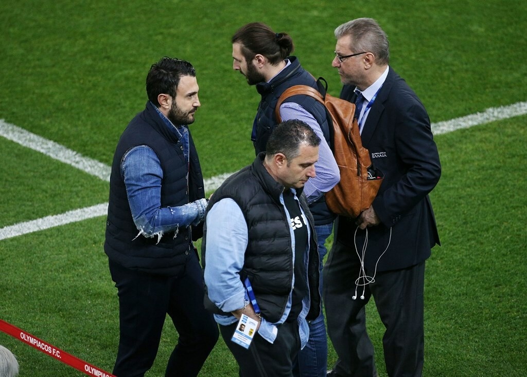 Ολυμπιακός-Άρης: Στο Φάληρο ο Καρυπίδης (photos)