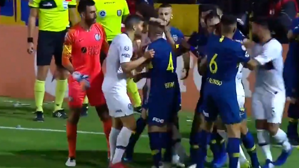 Ο... κακός χαμός στο Μπόκα-Σαν Λορέντζο! (video+photos)