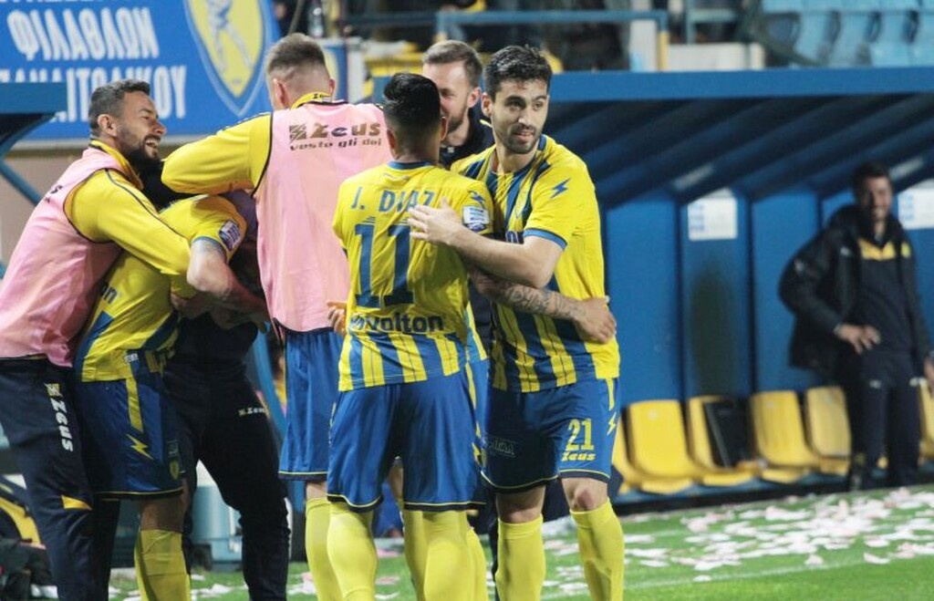 Παναιτωλικός – Πανιώνιος 5-0: Ο ένας… βασιλιάς, ο άλλος «καρνάβαλος»! (photos+video)