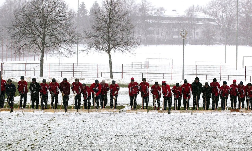 Στα λευκά το προπονητικό κέντρο της Μπάγερν (video+photos)